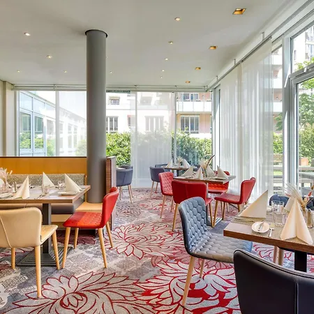 Mercure Отель 4*