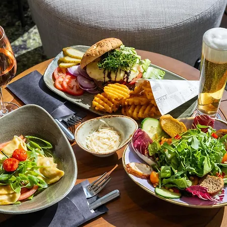 Mercure Отель 4*